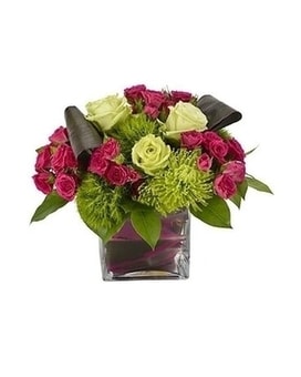 Elegant Sweetheart Vase Arrangement Flower Arrangement
